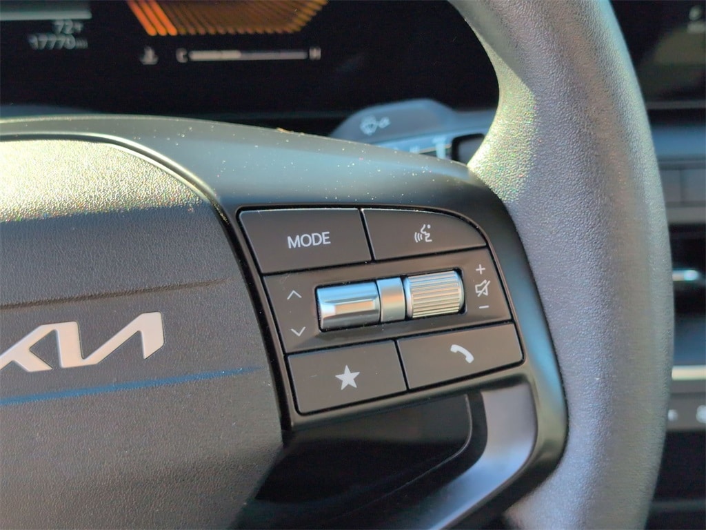 Thumbnail: 2025 Kia K4 - 21