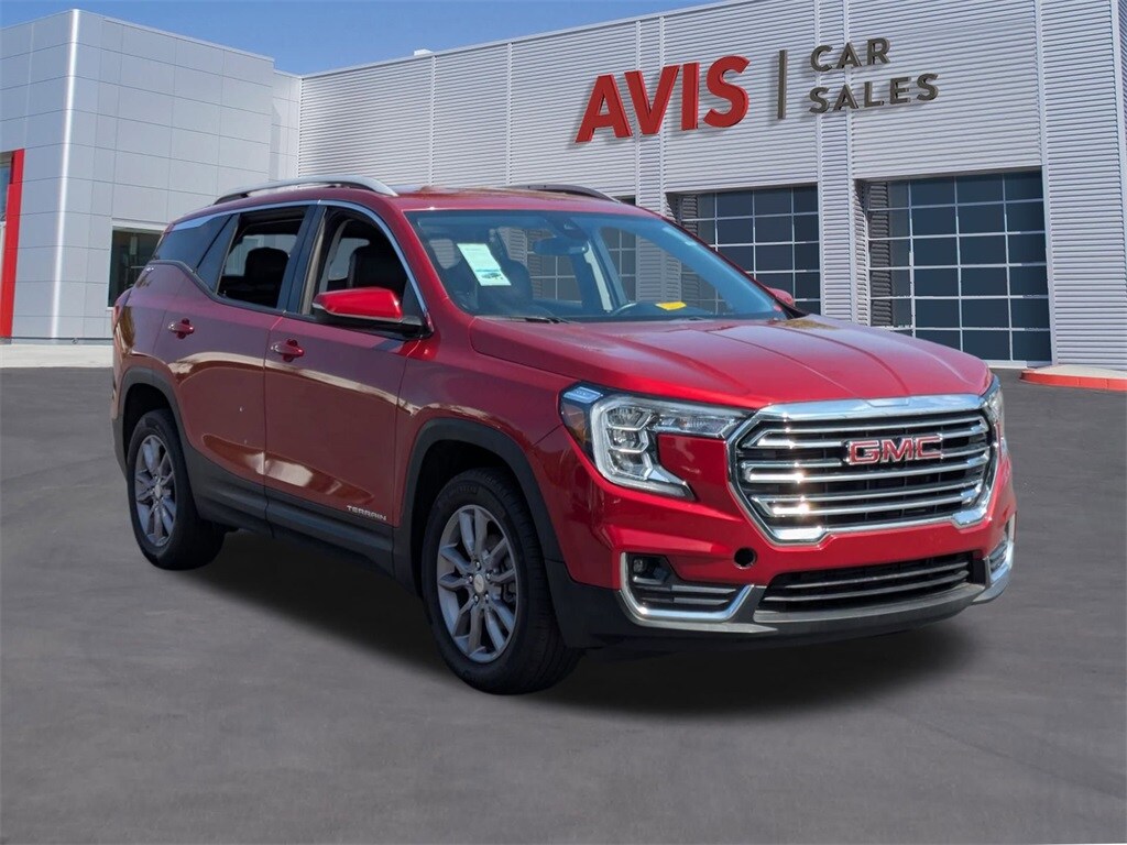 2023 Gmc Terrain SLT photo 2