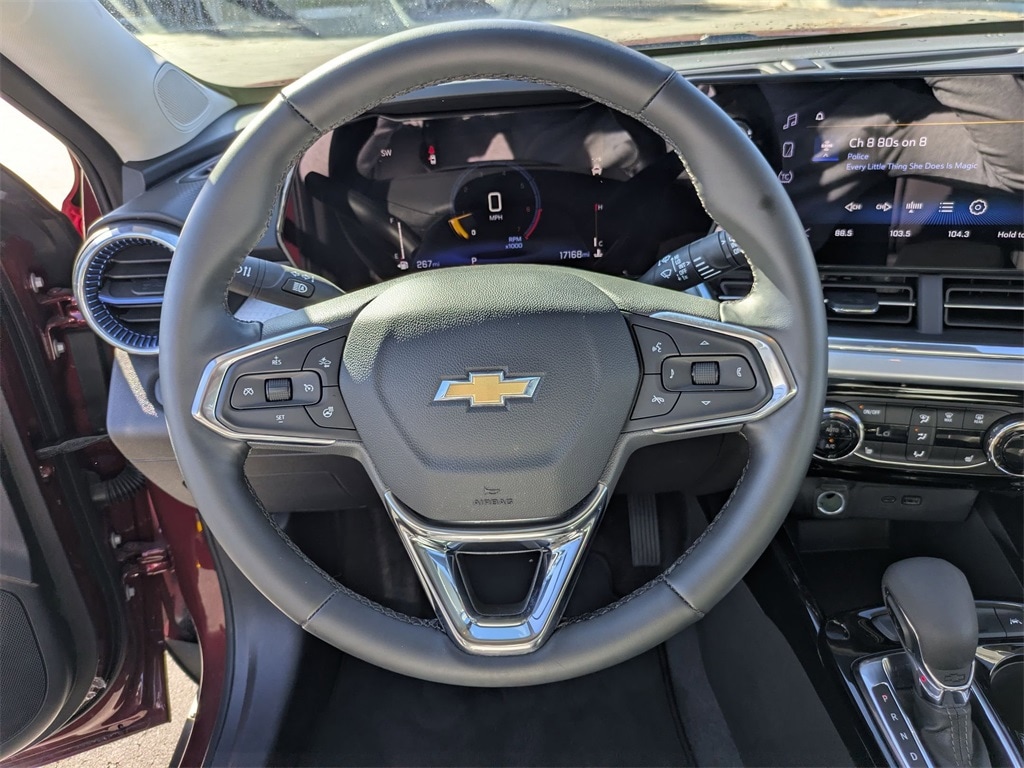 Thumbnail: 2025 Chevrolet Trax - 18