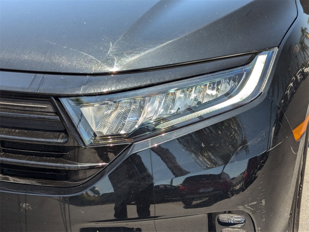 Thumbnail: 2023 Honda Odyssey - 10