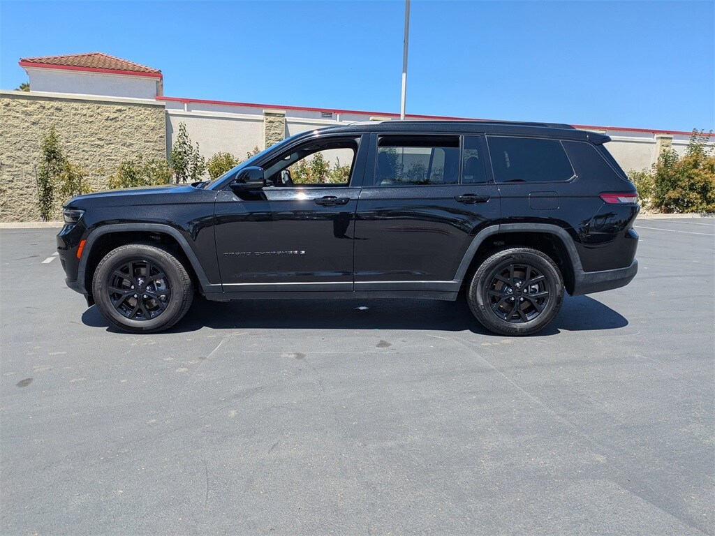 Thumbnail: 2024 Jeep Grand Cherokee L - 8