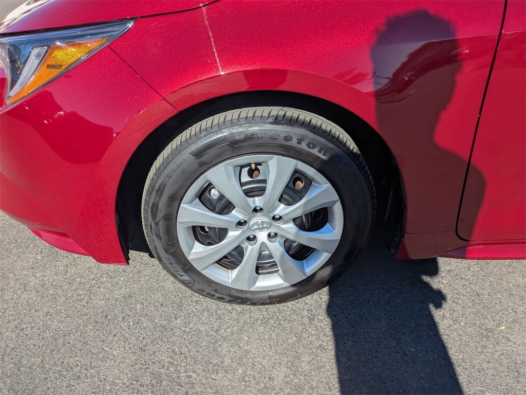 Thumbnail: 2025 Toyota Corolla - 13