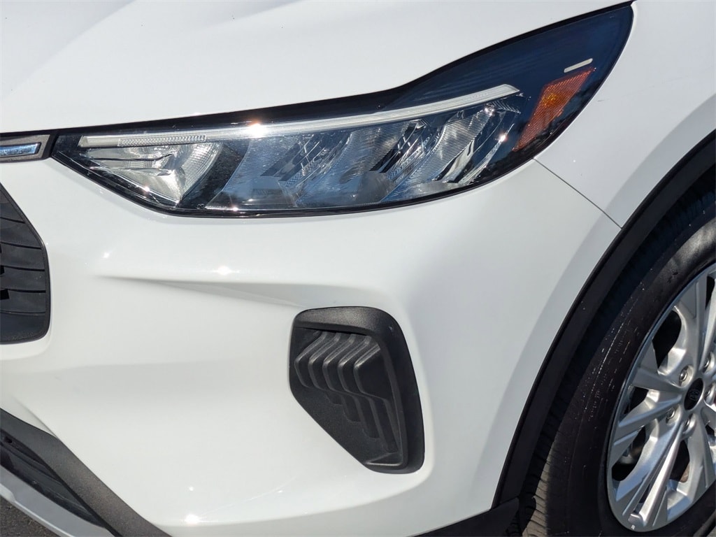 Thumbnail: 2024 Ford Escape - 11