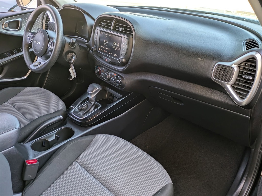 Thumbnail: 2023 Kia Soul - 29