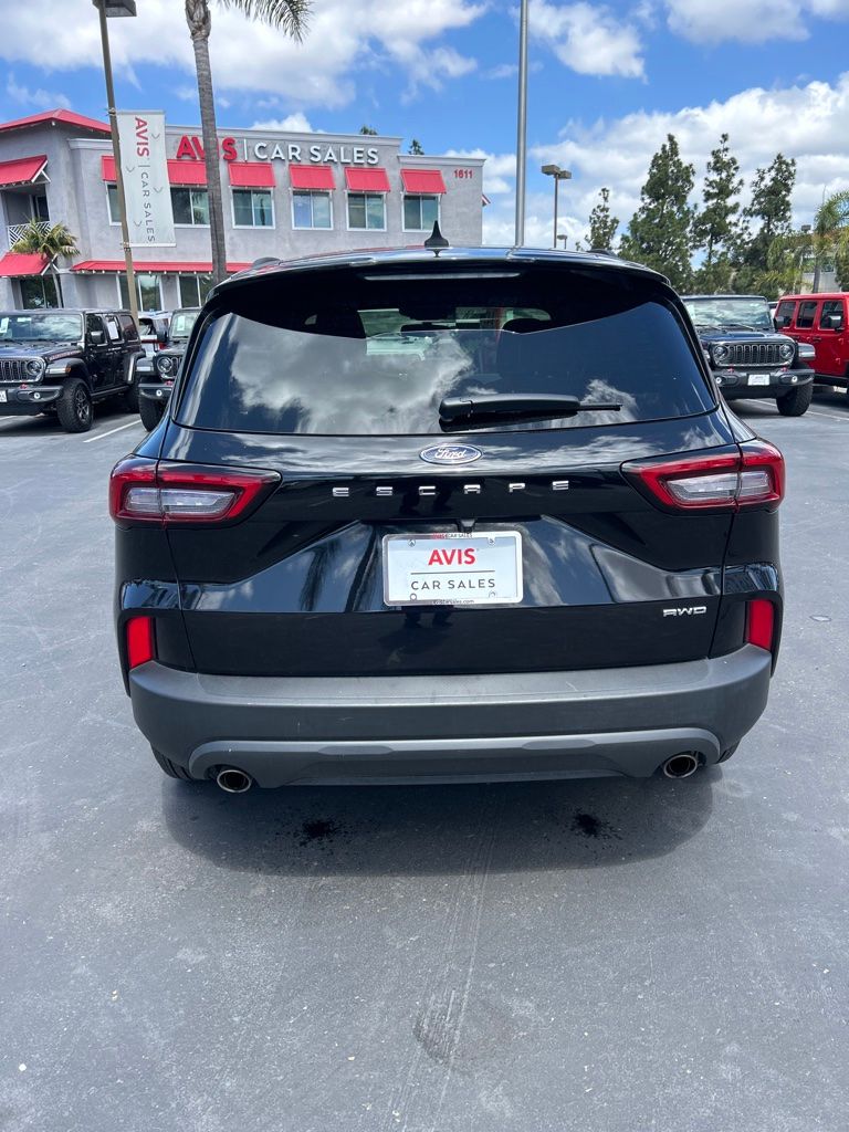 Thumbnail: 2025 Ford Escape - 6