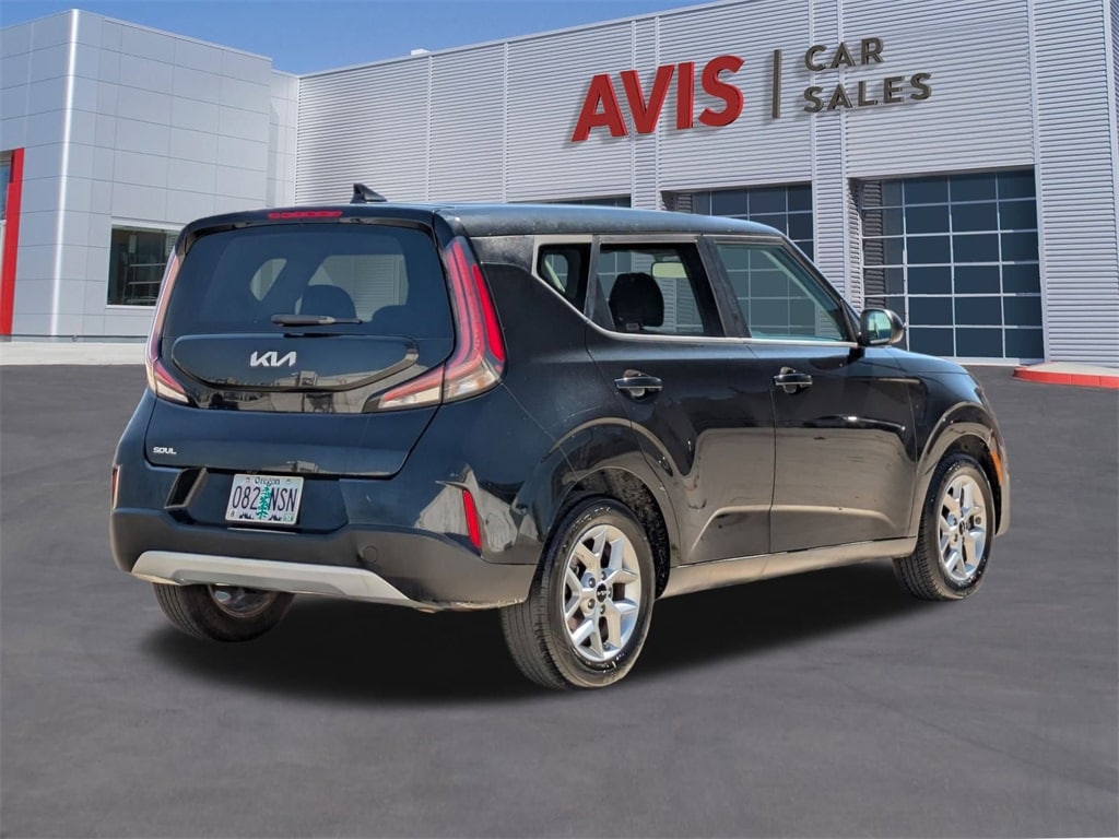 Thumbnail: 2023 Kia Soul - 6