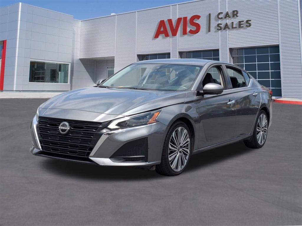 Thumbnail: 2023 Nissan Altima - 1