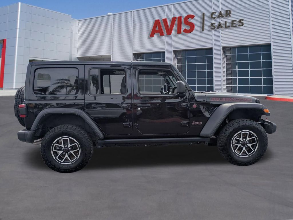 Thumbnail: 2025 Jeep Wrangler - 5