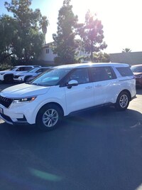 2024 Kia Carnival LX -
                  Vista, CA