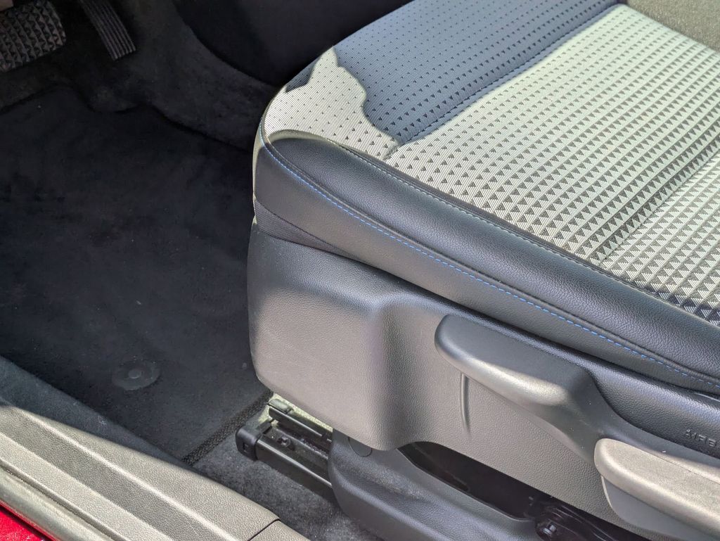 Thumbnail: 2025 Chevrolet Trax - 14