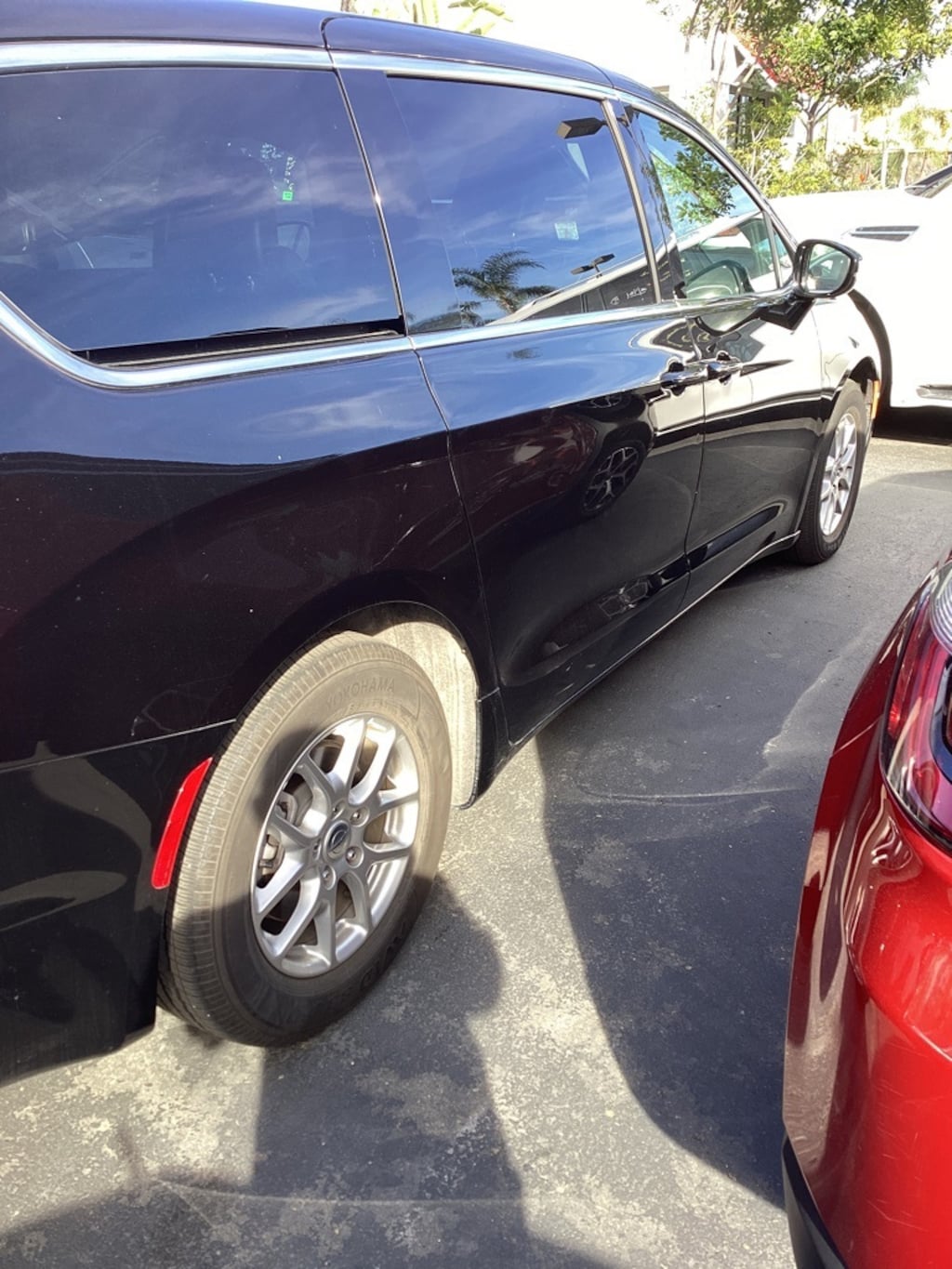 Certified 2025 Chrysler Pacifica Select Van Passenger Van