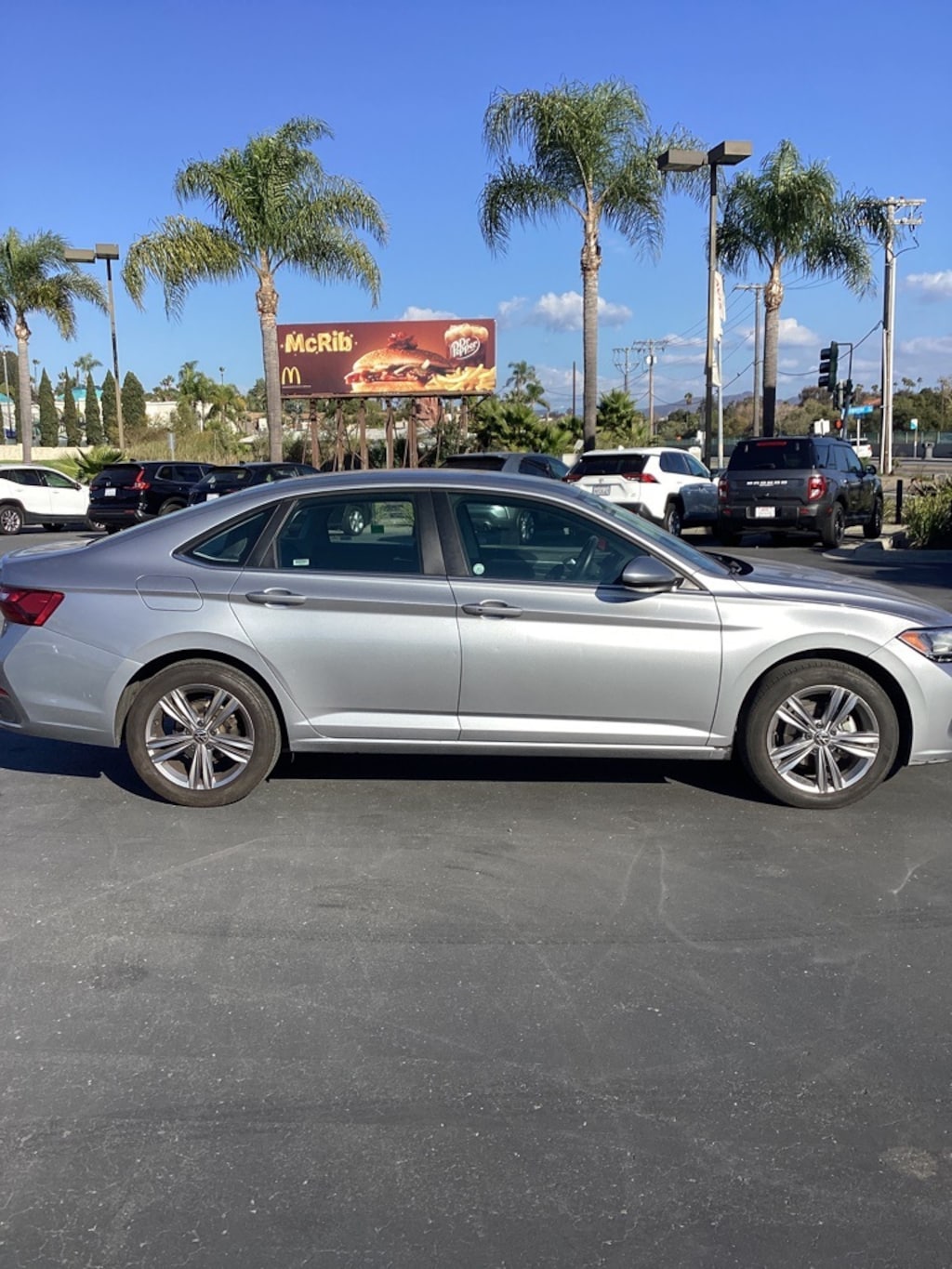 Certified 2024 Volkswagen Jetta 1.5T SE Sedan