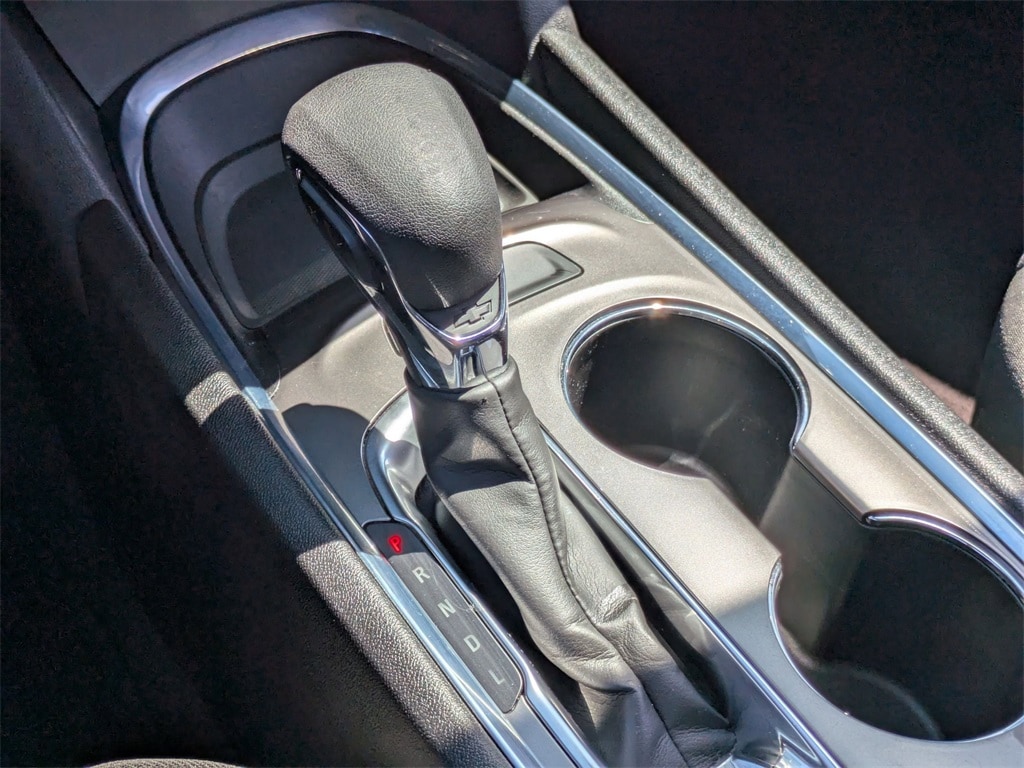 Thumbnail: 2023 Chevrolet Malibu - 23