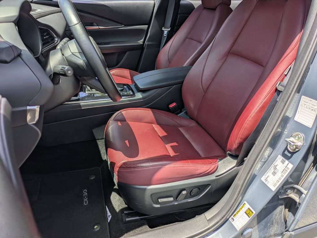 Thumbnail: 2025 Mazda CX-30 - 14