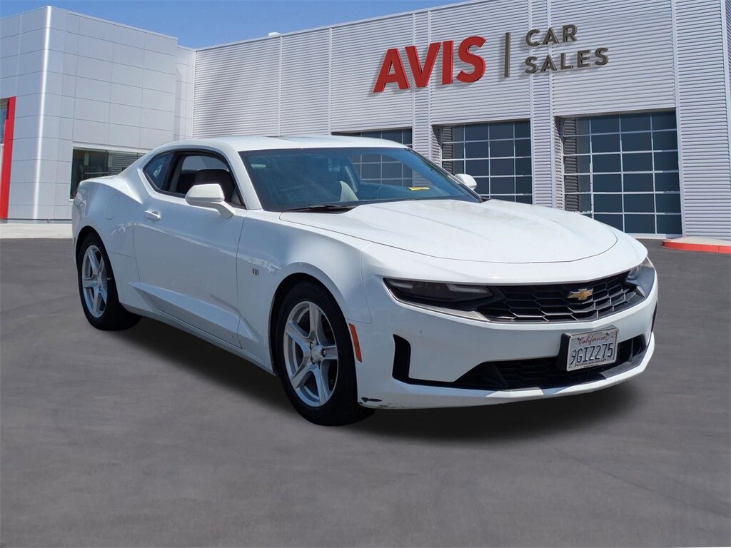 2023 Chevrolet Camaro Coupe photo 3