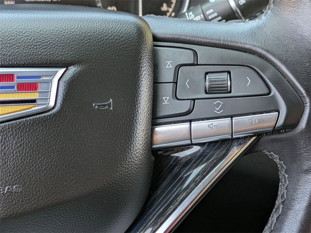 Thumbnail: 2024 Cadillac XT6 - 20