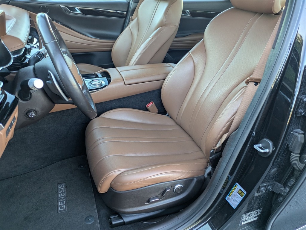 Thumbnail: 2023 Genesis G80 - 15