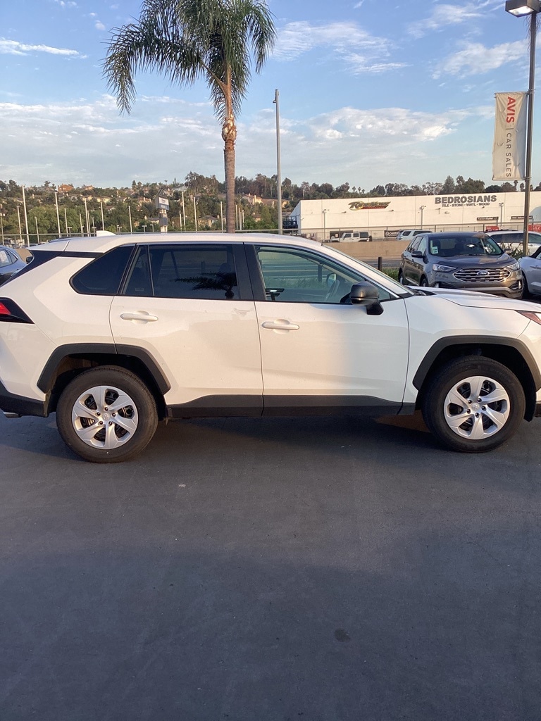 Thumbnail: 2024 Toyota RAV4 - 6