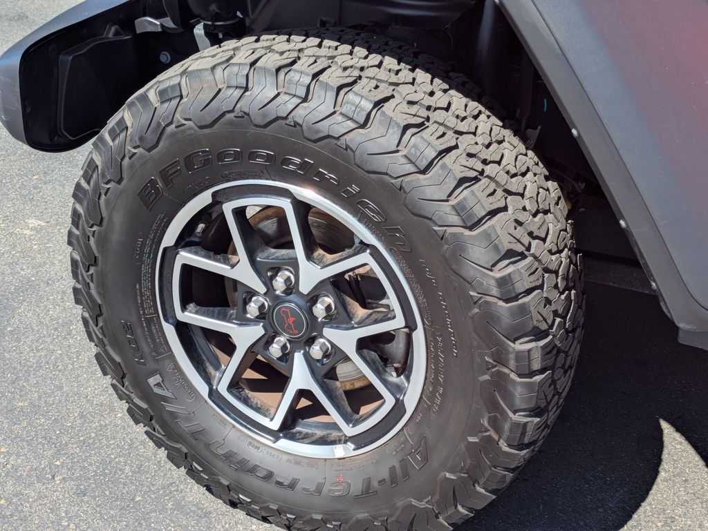 Thumbnail: 2025 Jeep Wrangler - 13