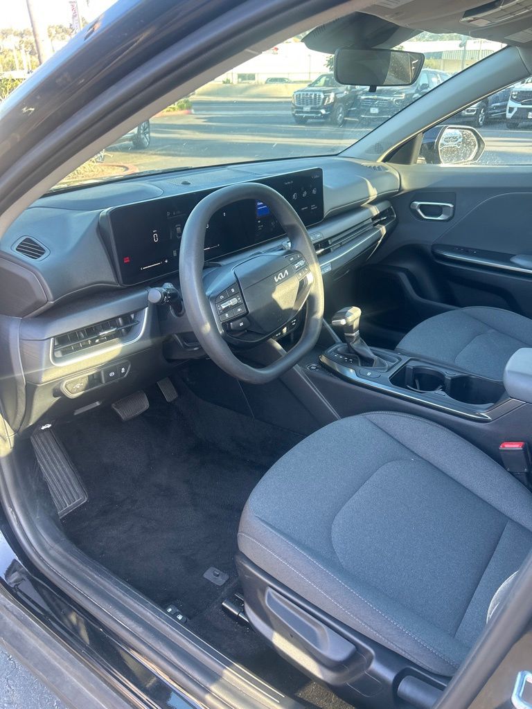 Thumbnail: 2025 Kia K4 - 12