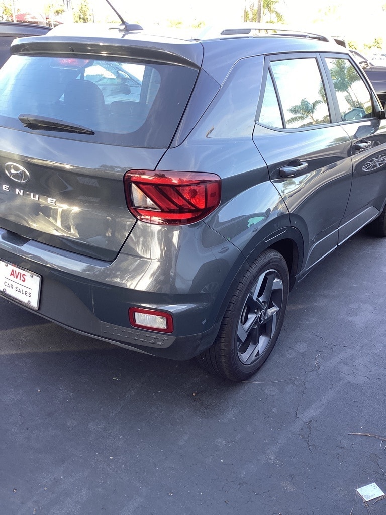 Thumbnail: 2025 Hyundai Venue - 3