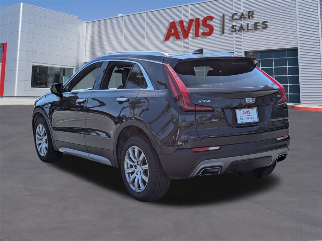 Thumbnail: 2023 Cadillac XT4 - 9
