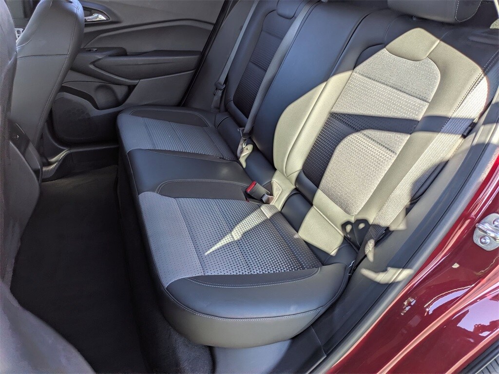 Thumbnail: 2025 Chevrolet Trax - 25