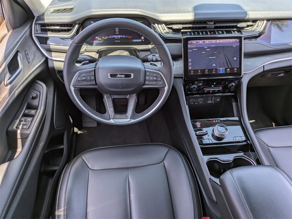 Thumbnail: 2023 Jeep Grand Cherokee - 26