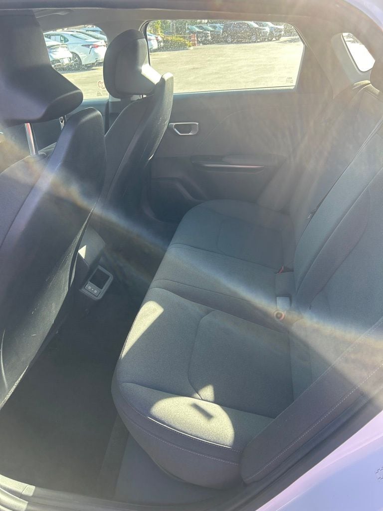 Thumbnail: 2025 Kia K4 - 10