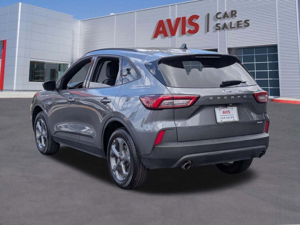 Thumbnail: 2025 Ford Escape - 9