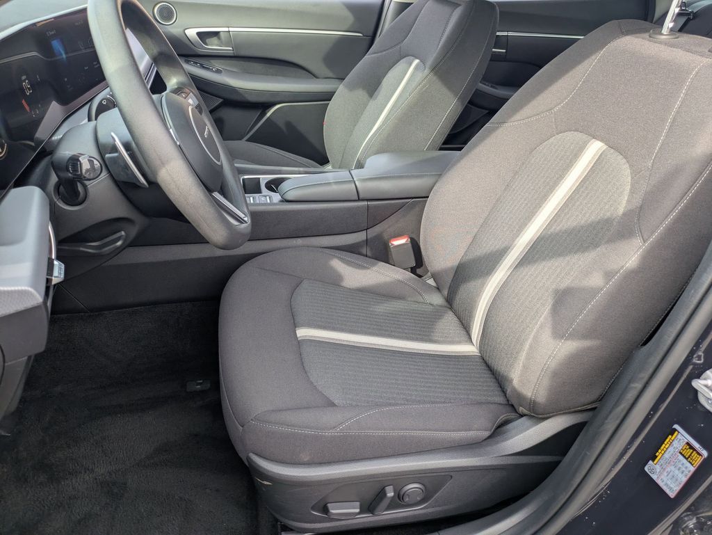 Thumbnail: 2025 Hyundai Sonata - 14