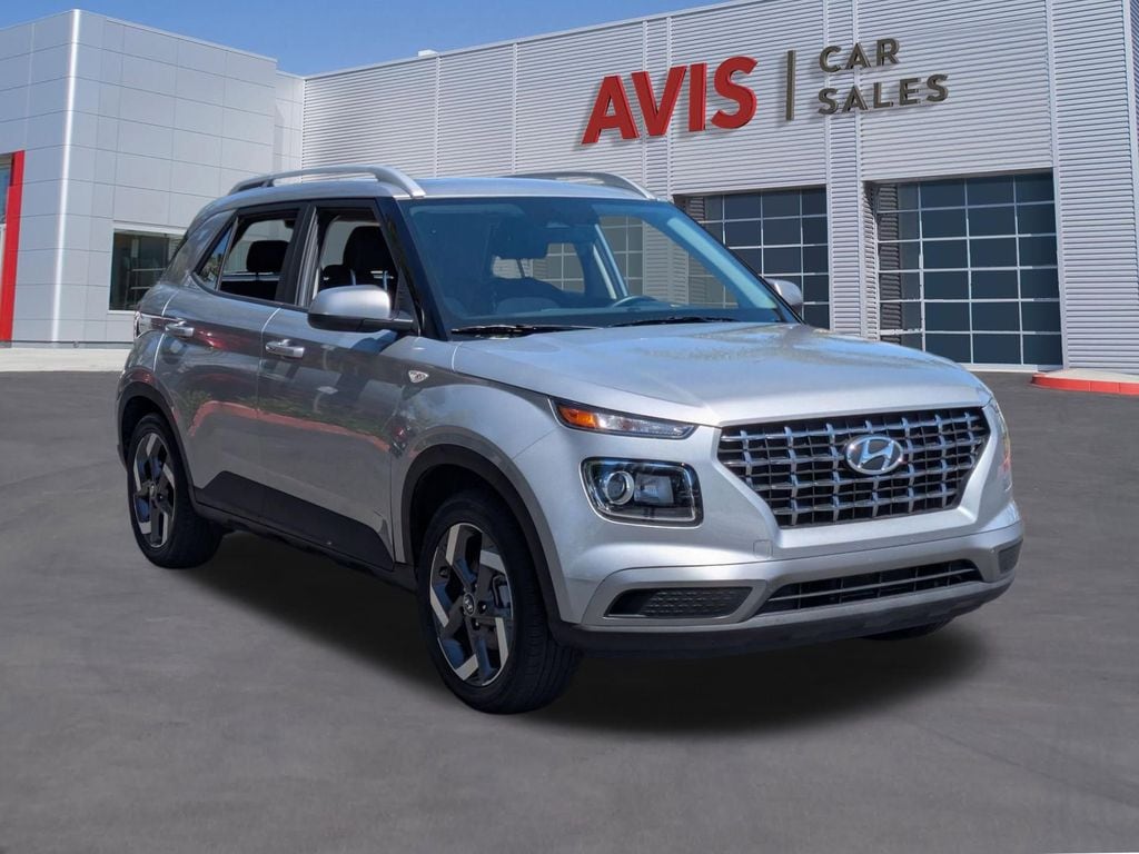 Thumbnail: 2025 Hyundai Venue - 3