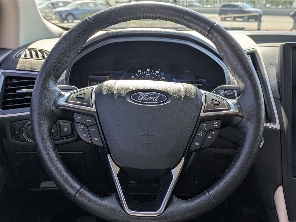 Thumbnail: 2024 Ford Edge - 18