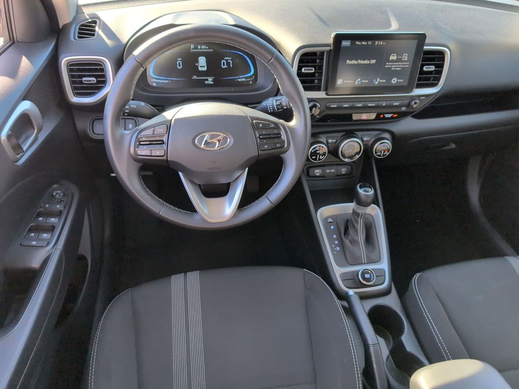 Thumbnail: 2025 Hyundai Venue - 26