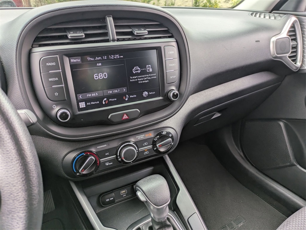 Thumbnail: 2023 Kia Soul - 20