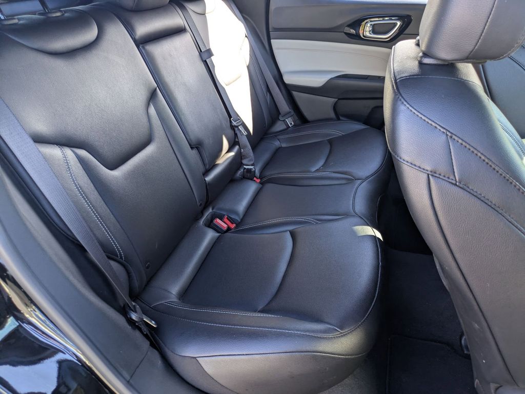 Thumbnail: 2025 Jeep Compass - 28