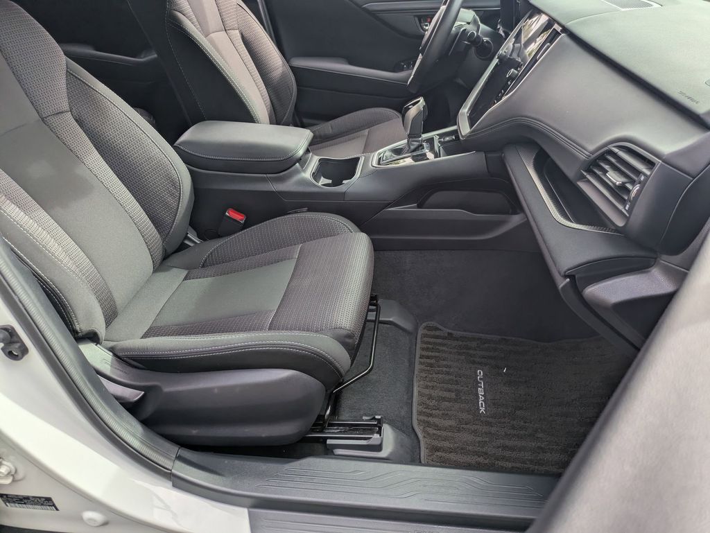 Thumbnail: 2025 Subaru Outback - 28