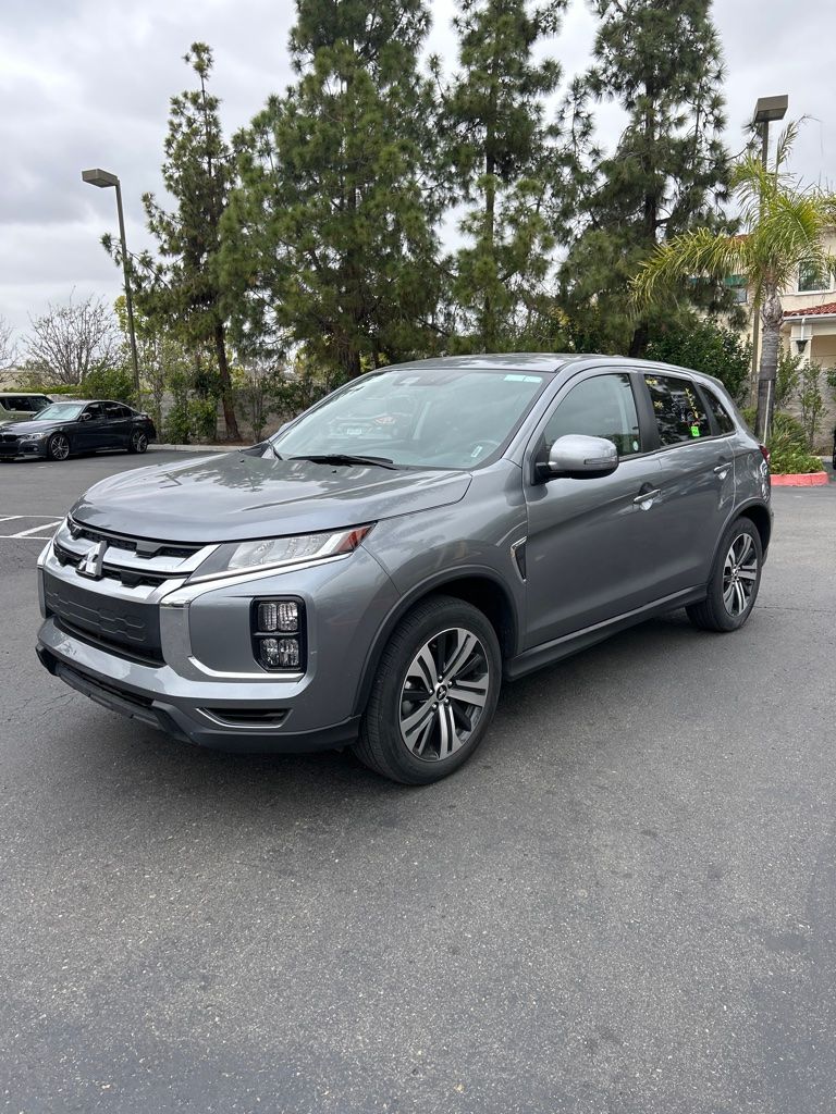 2025 Mitsubishi Outlander Sport 2.0 SE AWC CVT's photo