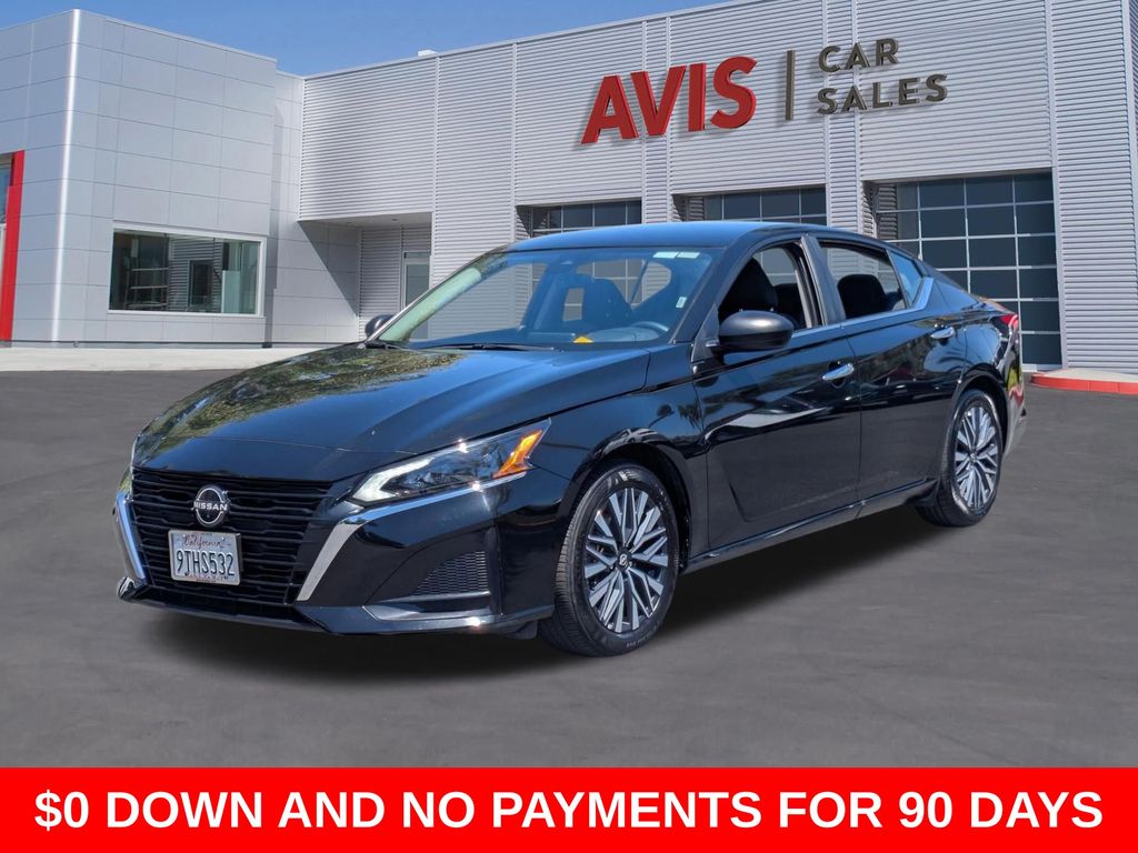 Thumbnail: 2025 Nissan Altima - 1