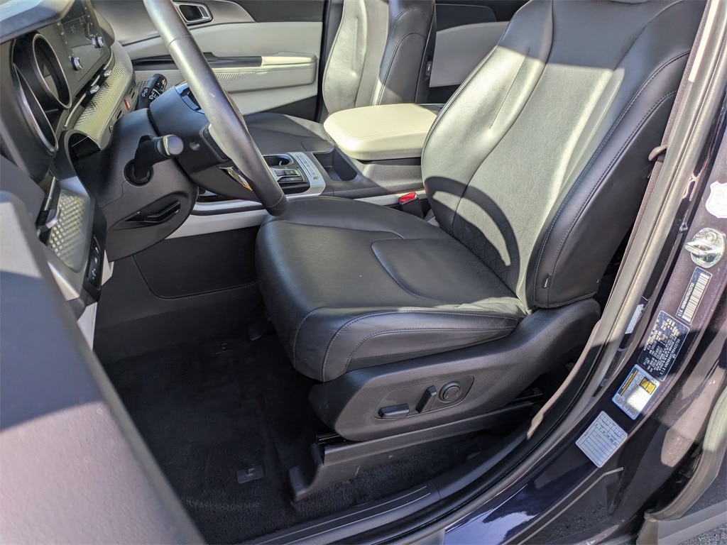 Thumbnail: 2024 Kia Carnival - 14