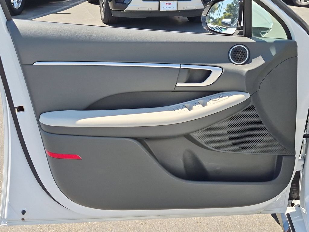 Thumbnail: 2025 Hyundai Sonata - 11