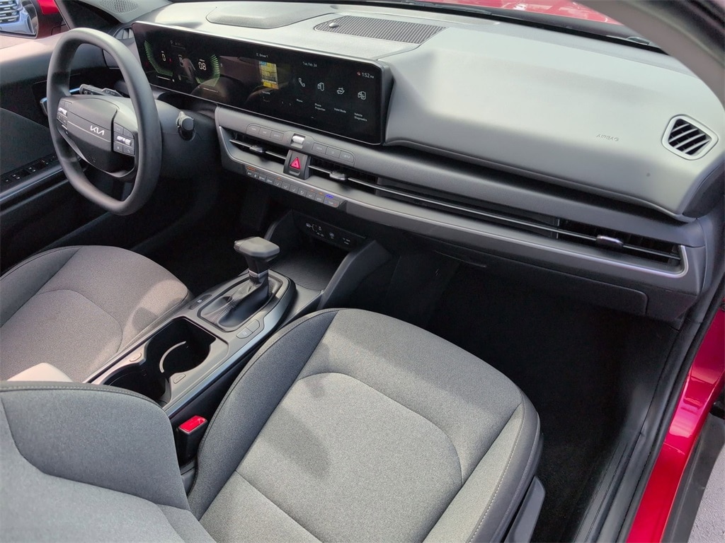 Thumbnail: 2025 Kia K4 - 32