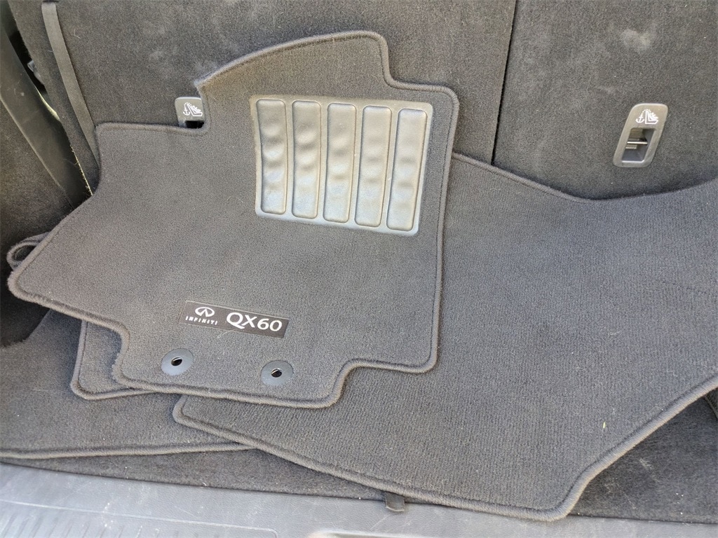 Thumbnail: 2024 INFINITI QX60 - 34