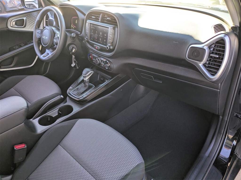 Thumbnail: 2024 Kia Soul - 30