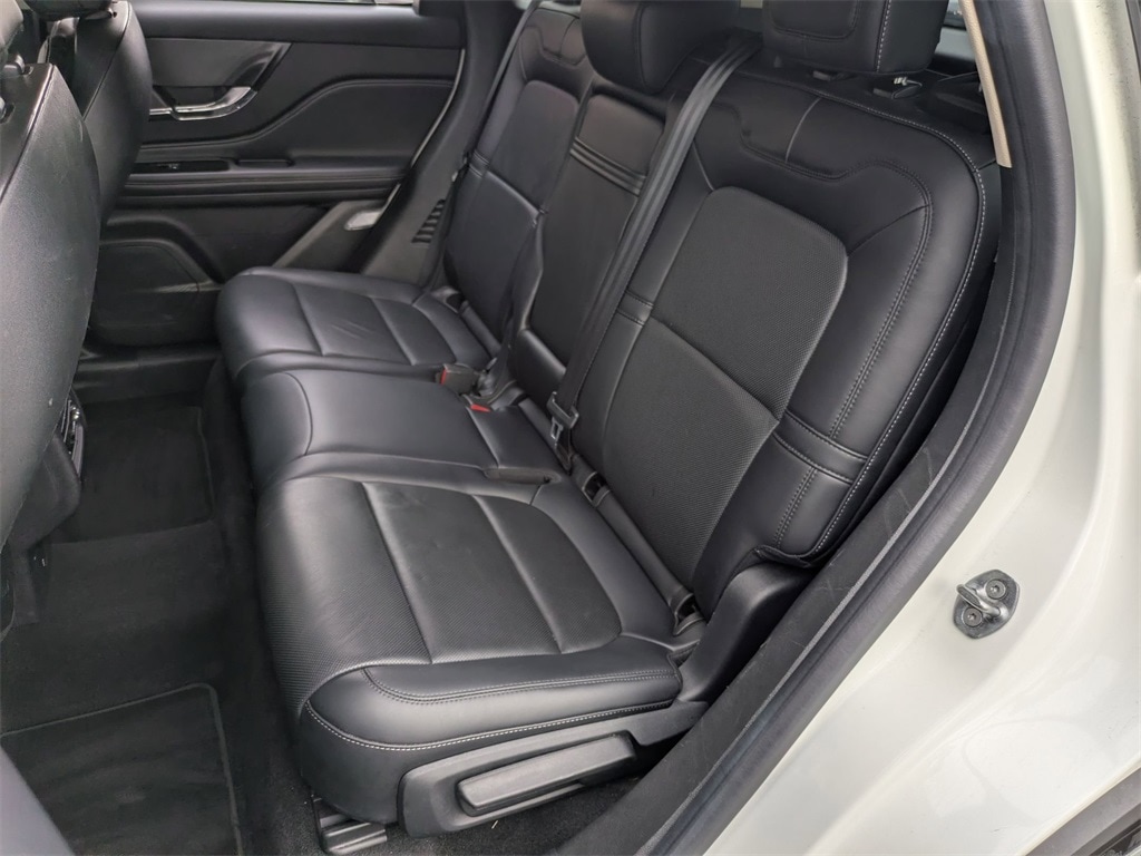 Thumbnail: 2024 Lincoln Corsair - 27