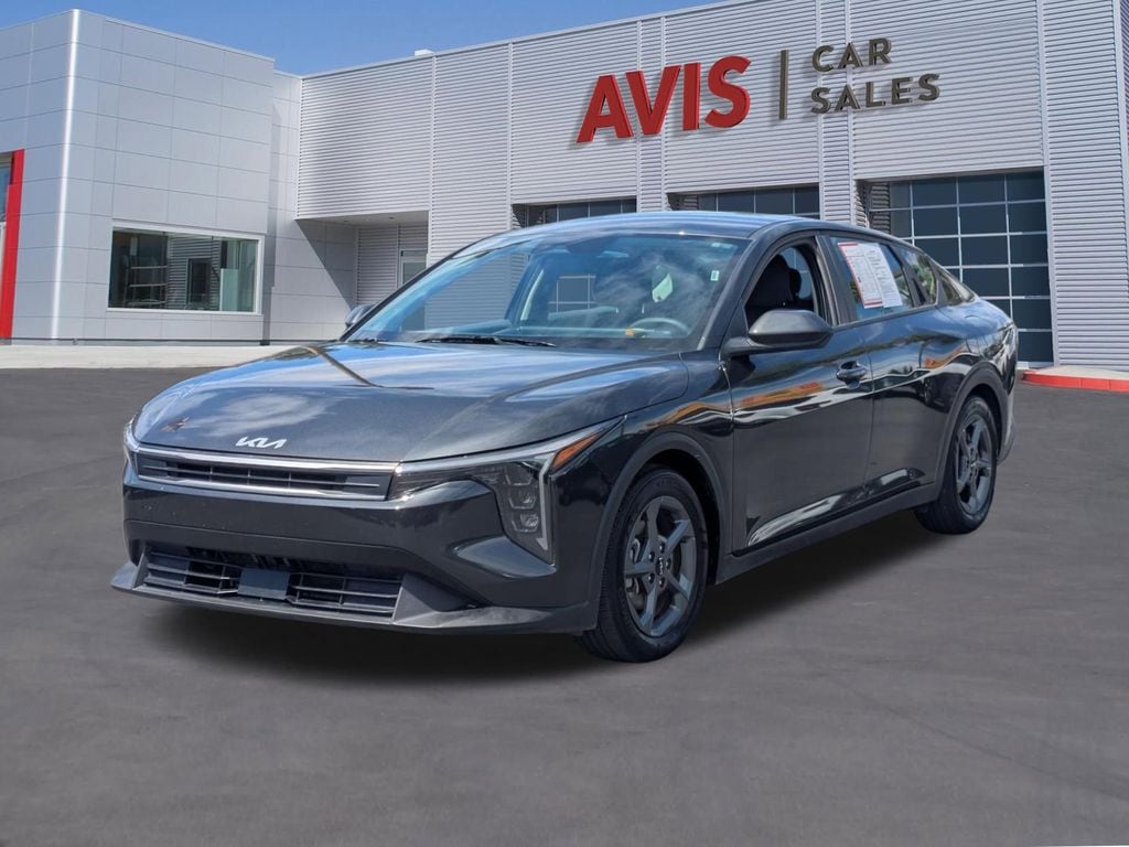 2025 Kia K4
