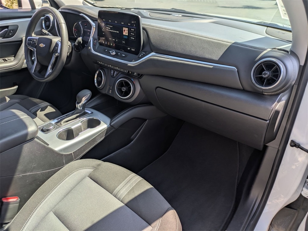 Thumbnail: 2023 Chevrolet Blazer - 30