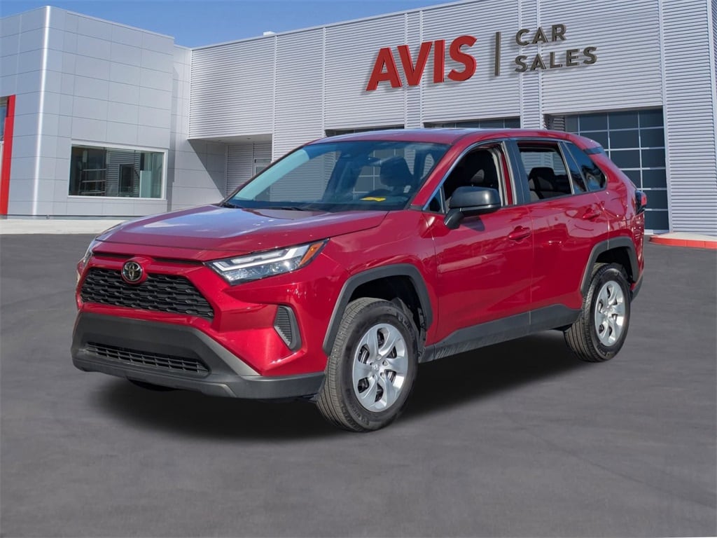 2025 Toyota RAV4 LE