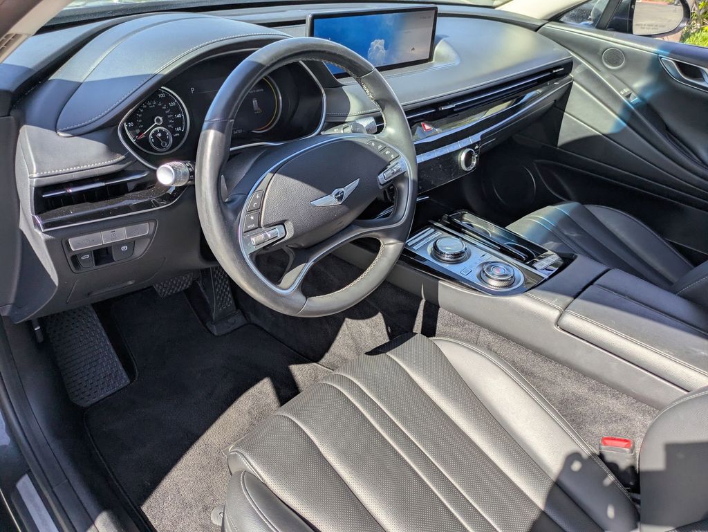 Thumbnail: 2023 Genesis G80 - 17