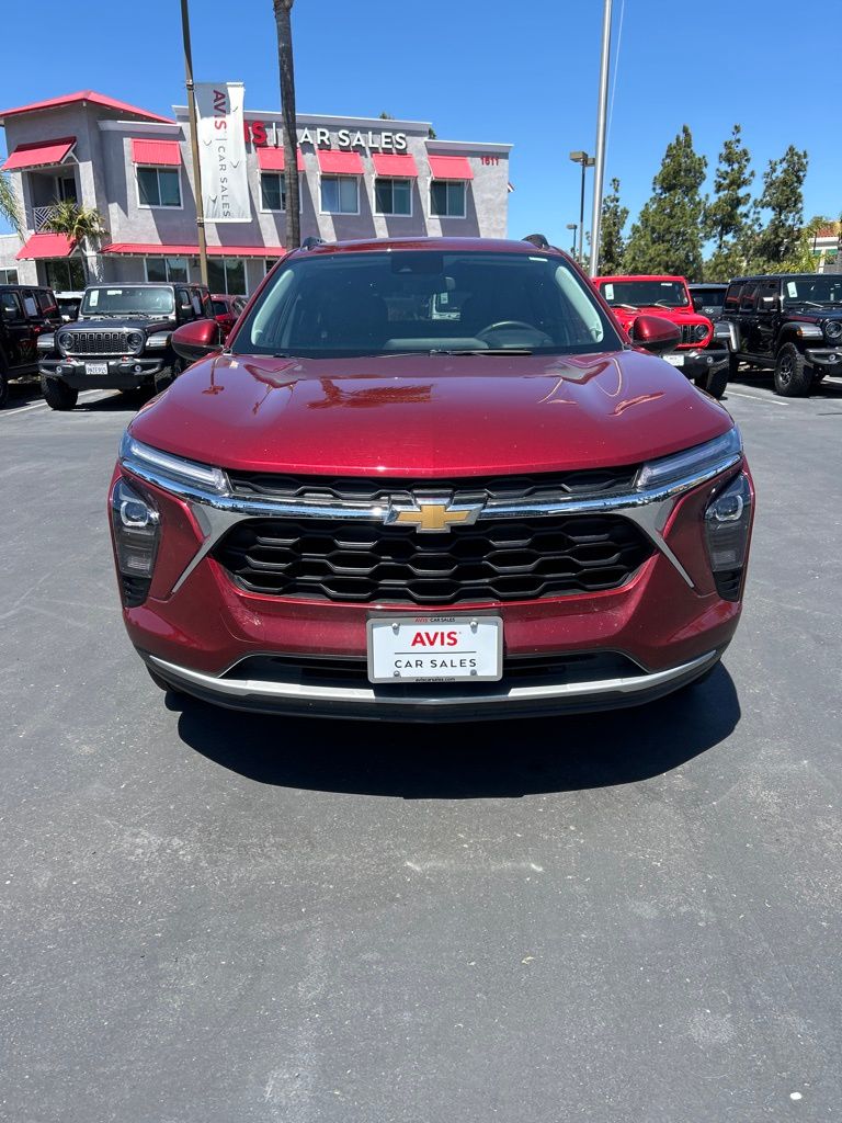 Thumbnail: 2025 Chevrolet Trax - 7